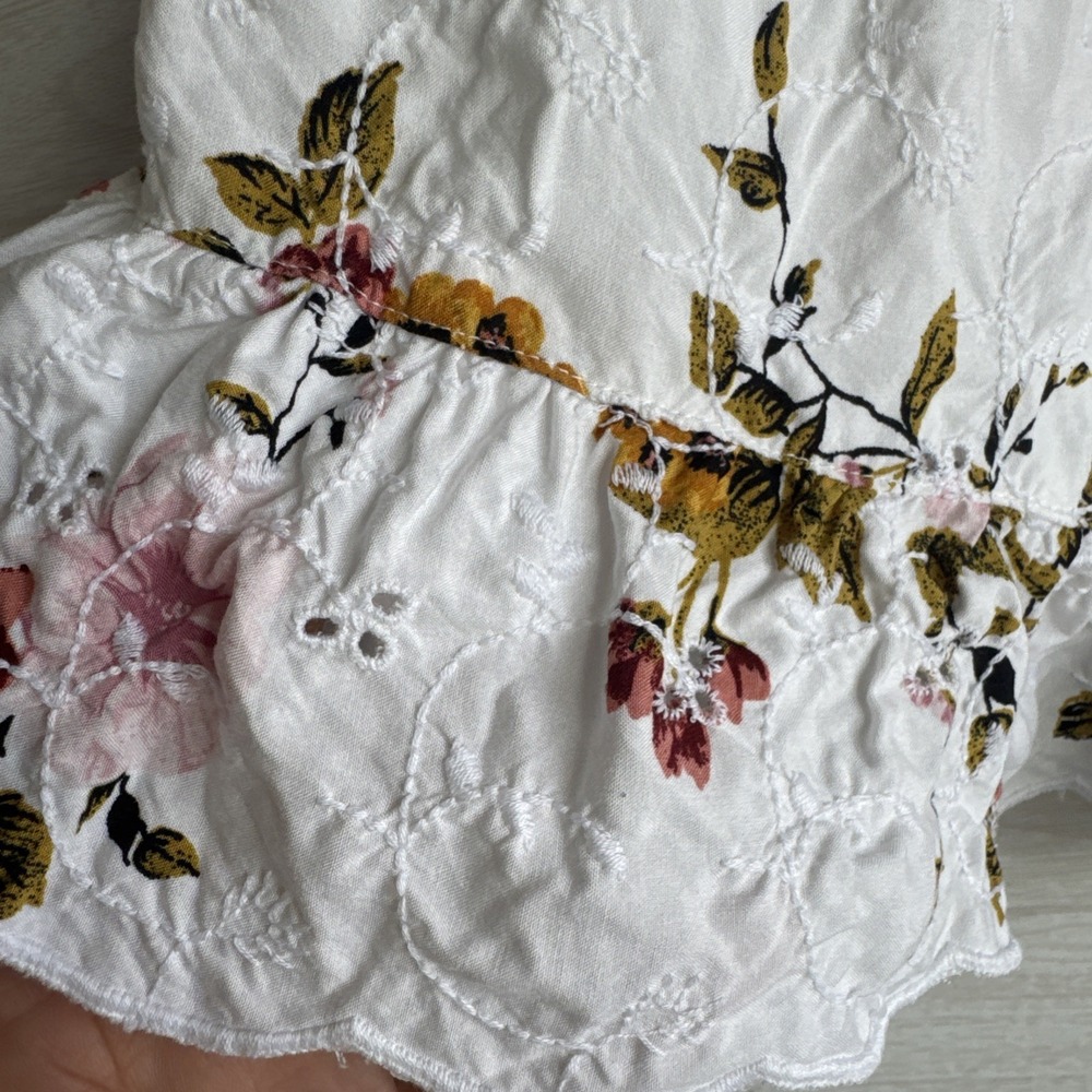 white floral American Eagle Outfitters romper Off The Shoulder Ruffled Eyelet M - Picture 3 of 11